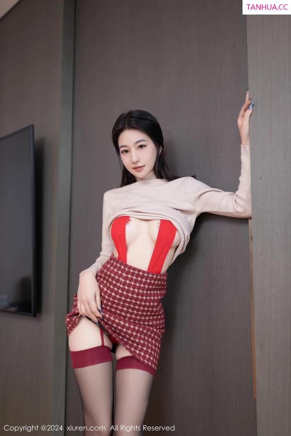 熊小诺 哎小诺 [XiuRen]高清写真图 2024.02.06 No.8074 熊小诺 黑丝美臀第34张图片